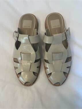 Dolce Vita Patent Cream Fisherman Slide Sandals